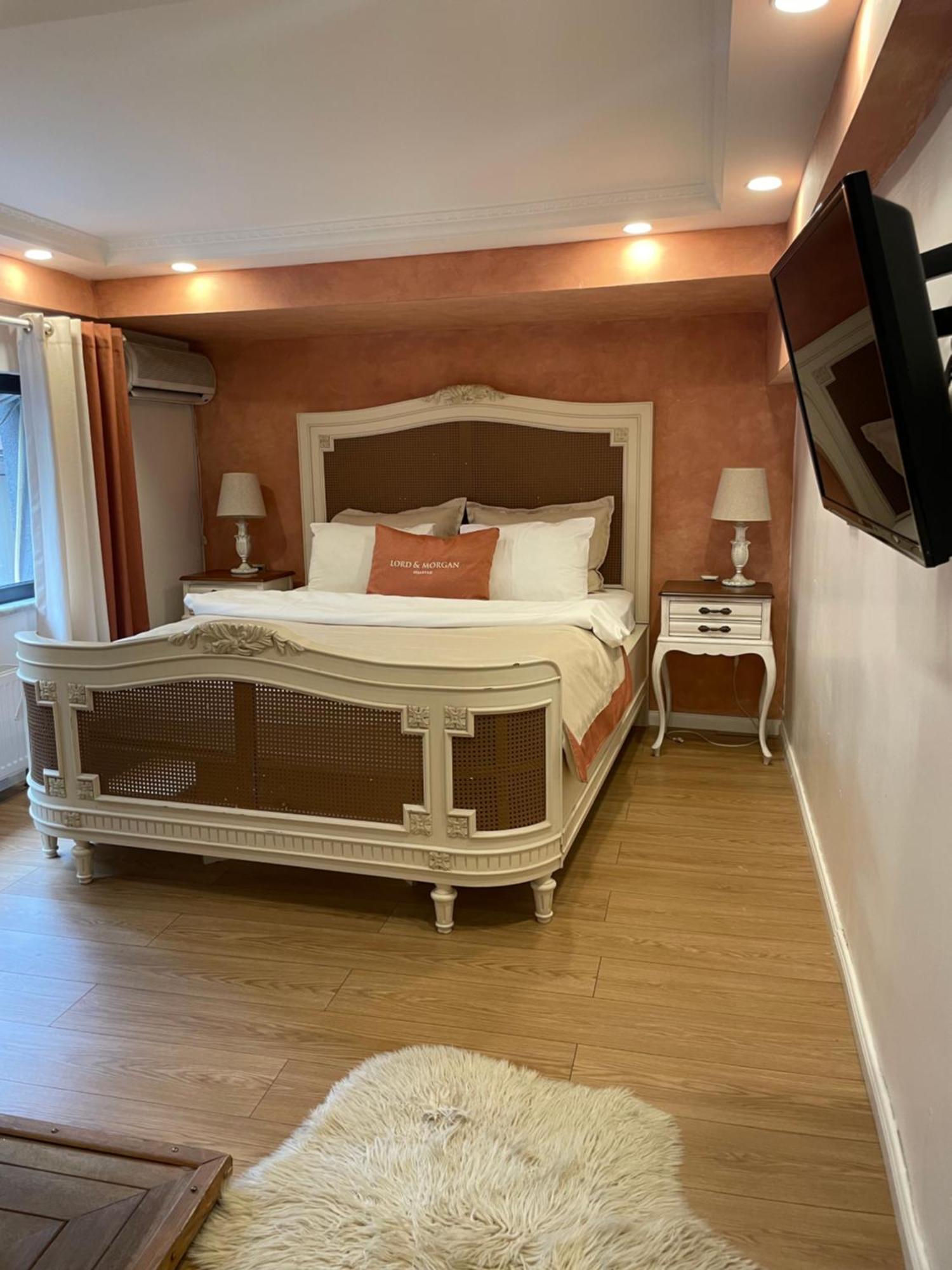 Lord Morgan & Exclusive Design Nisantasi Aparthotel Istanbul Room photo